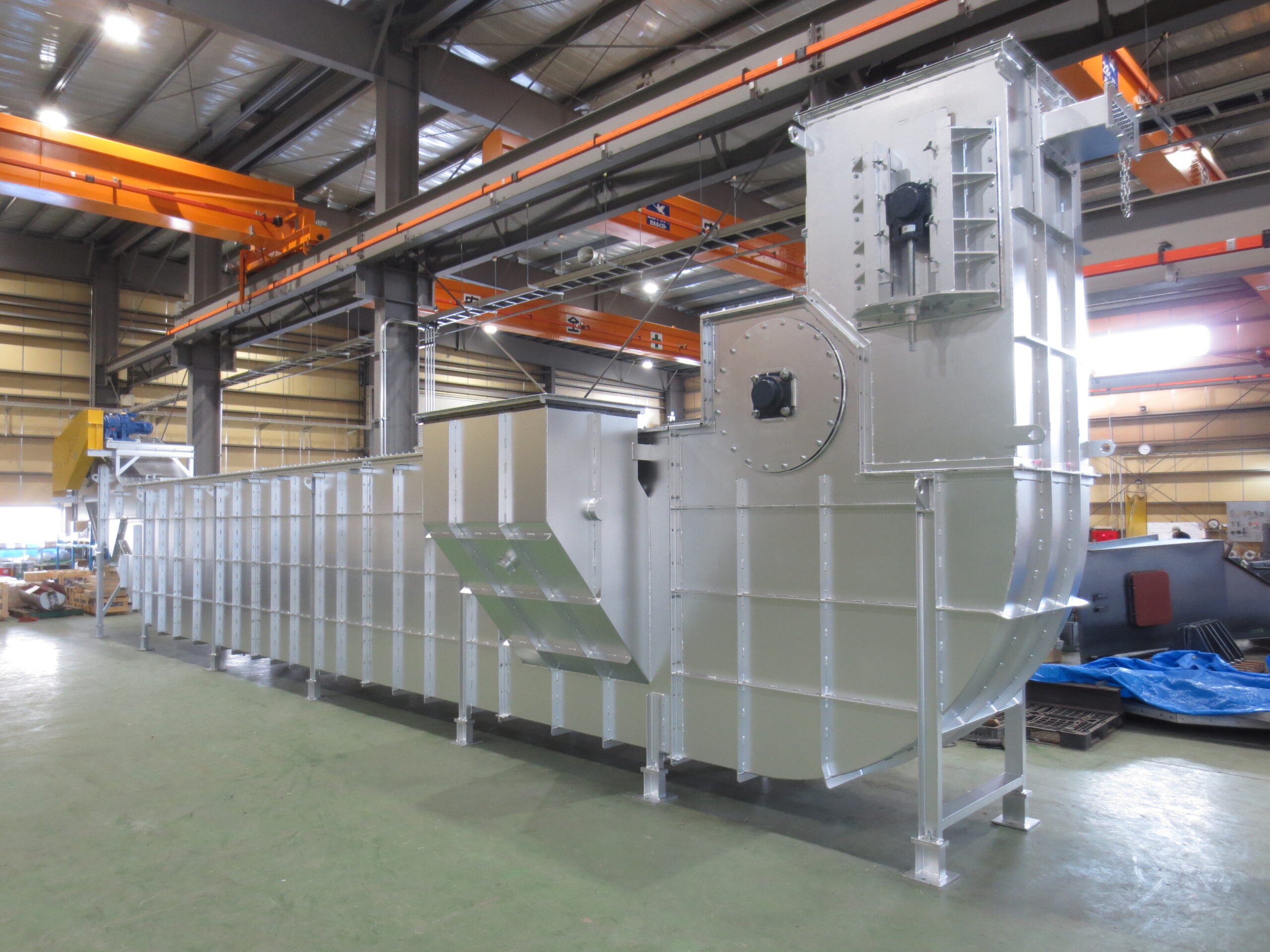 水封式フライトコンベヤ