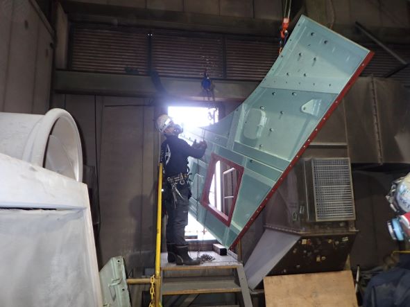 エプロンコンベヤの内部更新工事